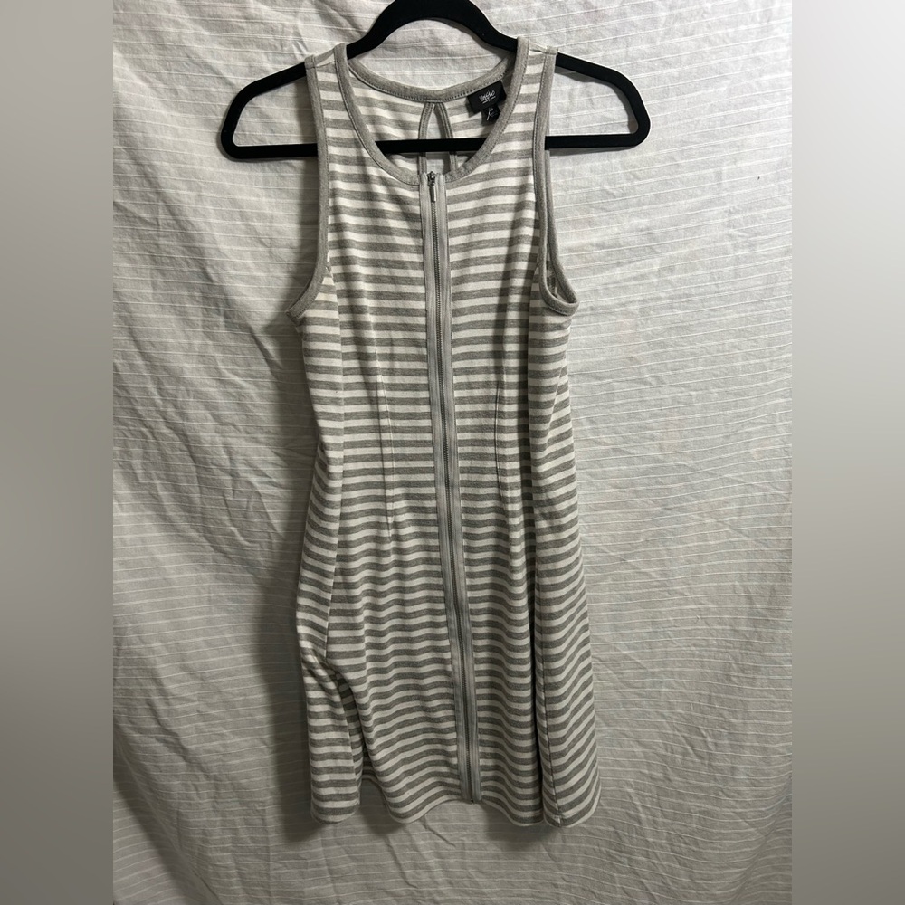 Mossimo Women’s Sleeveless Casual Summer Front Zip Gray Dress Size S